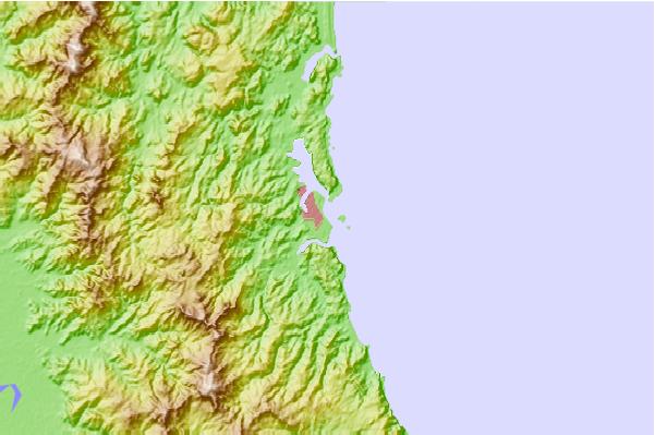 Surflocaties in de buurt van Whangamata Beach